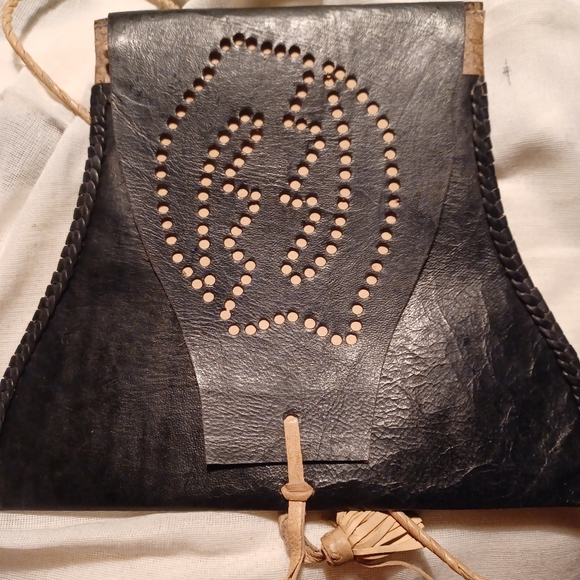 Mens vintage Handmade African leather Pouch rare